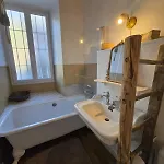 Chaleureux Au Coeur De *